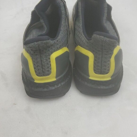 Adidas UltraBoost Sneakers Running Shoes Mens Size 8.5 Gray Yellow Lace Up Mesh - Picture 3 of 9